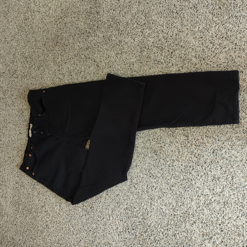 Levi's "Wedgie Straight" Black Jeans - Sz 29